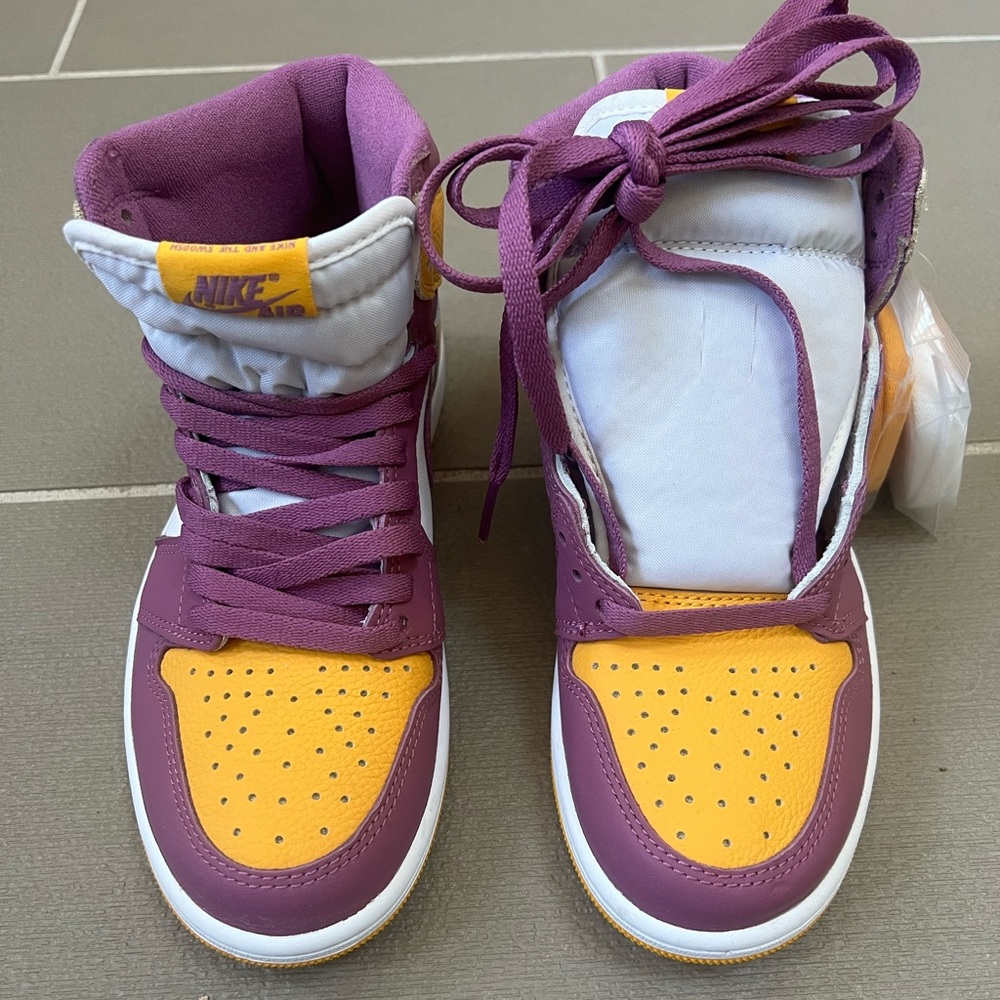 Nike Air Jordan 1 High Retro OG 'Brotherhood'